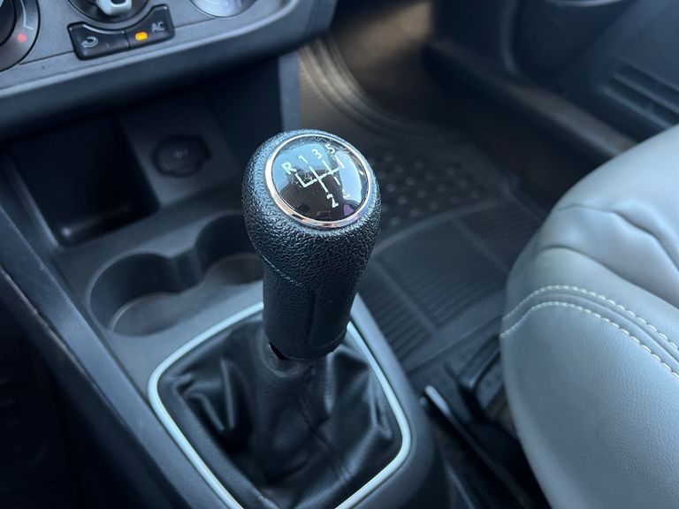 VolksWagen CROSSFOX 1.6 Mi Total Flex 8V 5p