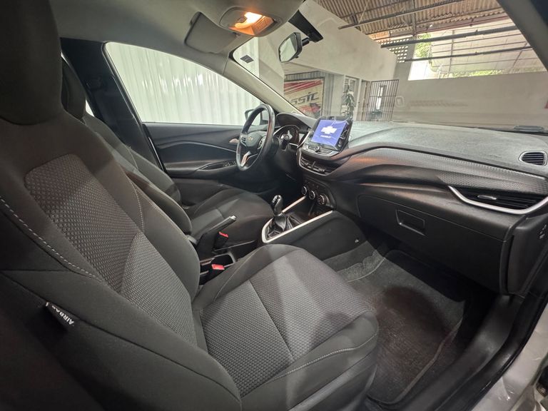 Chevrolet ONIX SEDAN Plus LT 1.0 12V Flex 4p Mec.
