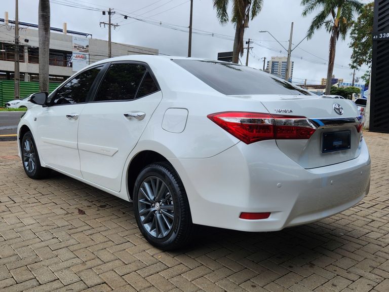 Toyota Corolla XEi 2.0 Flex 16V Aut.