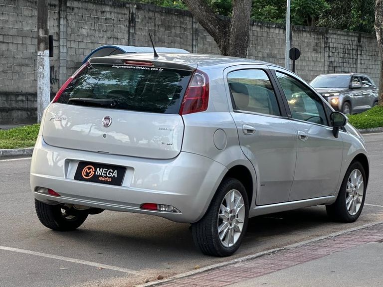 Fiat Punto ESSENCE 1.6 Flex 16V 5p