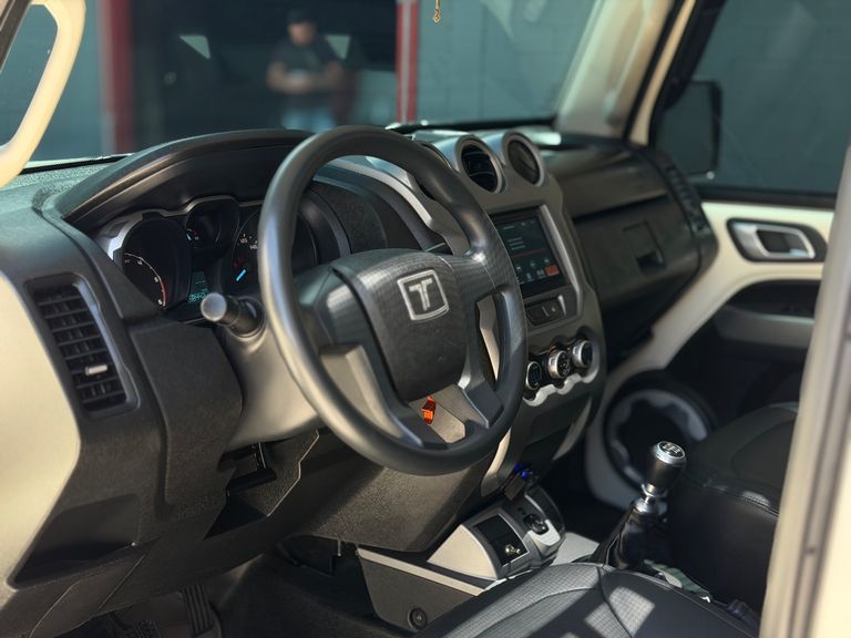 Troller T-4 4x4 3.2 20V Tdi Cap. Rígida Diesel