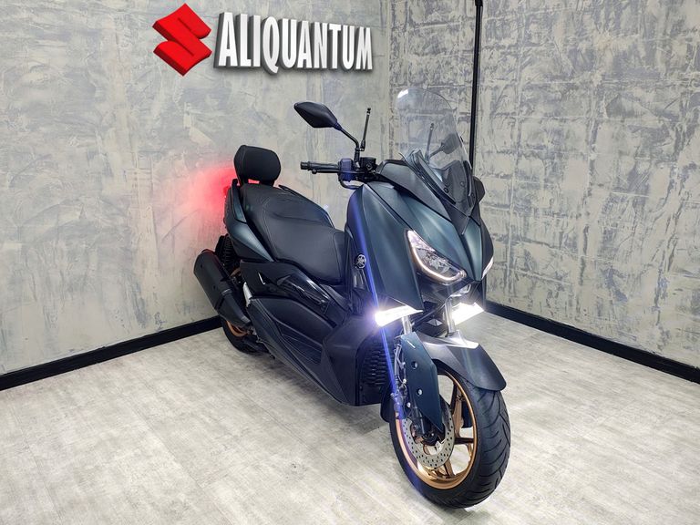 YAMAHA XMAX 250 ABS