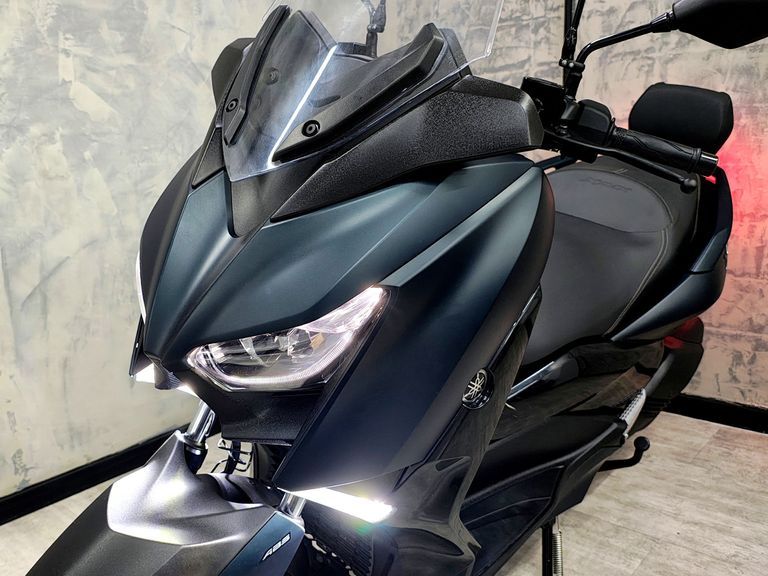 YAMAHA XMAX 250 ABS