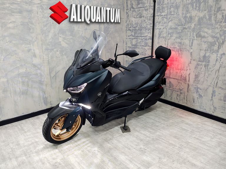YAMAHA XMAX 250 ABS