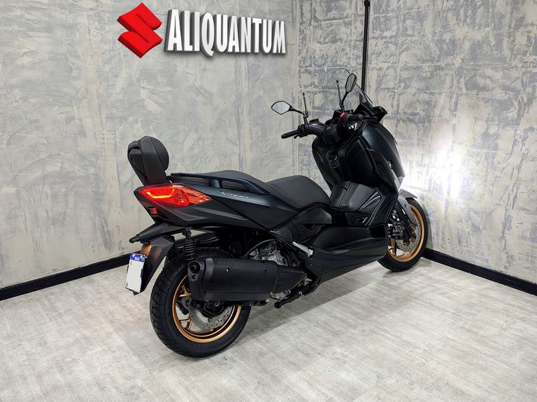 YAMAHA XMAX 250 ABS