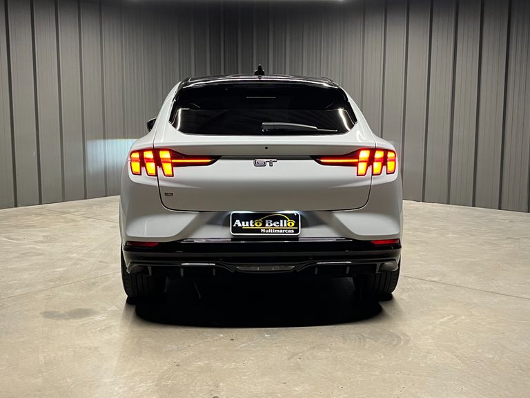 Ford Mustang Mach-E GT Performance (Elétrico)