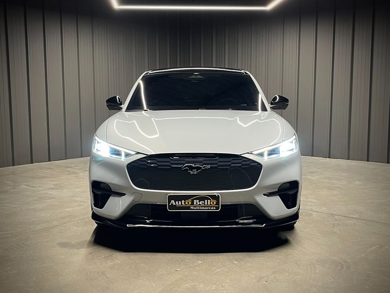 Ford Mustang Mach-E GT Performance (Elétrico)