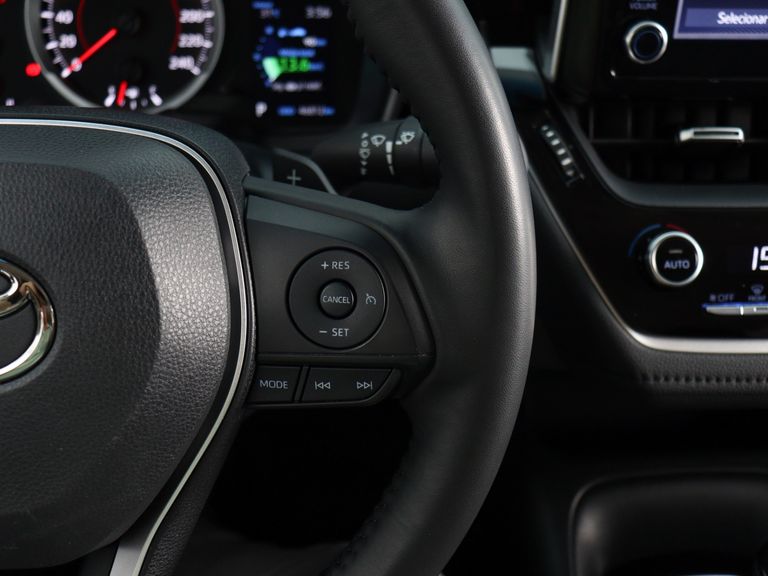 Toyota Corolla XEi 2.0 Flex 16V Aut.