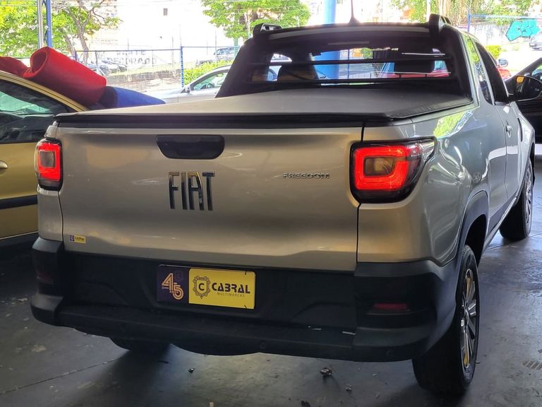 Fiat Strada Freedom 1.3 Flex 8V  CS Plus