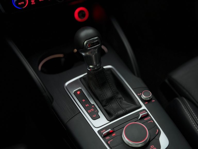 Audi A3 Sportback 1.8 16V TFSI S-tronic 5p