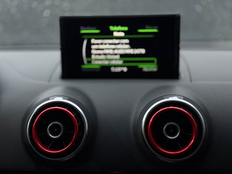 Audi A3 Sportback 1.8 16V TFSI S-tronic 5p