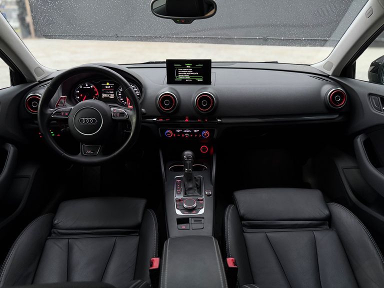 Audi A3 Sportback 1.8 16V TFSI S-tronic 5p