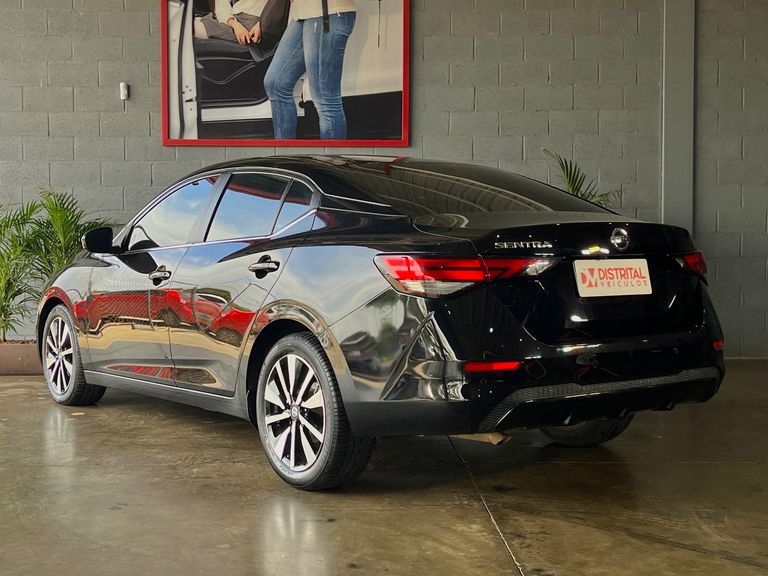 Nissan Sentra Advance 2.0 16V Aut.
