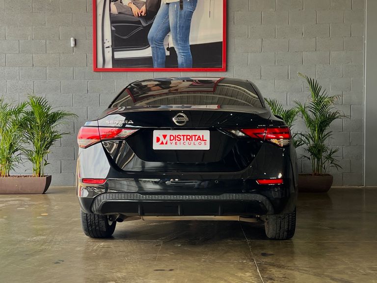 Nissan Sentra Advance 2.0 16V Aut.