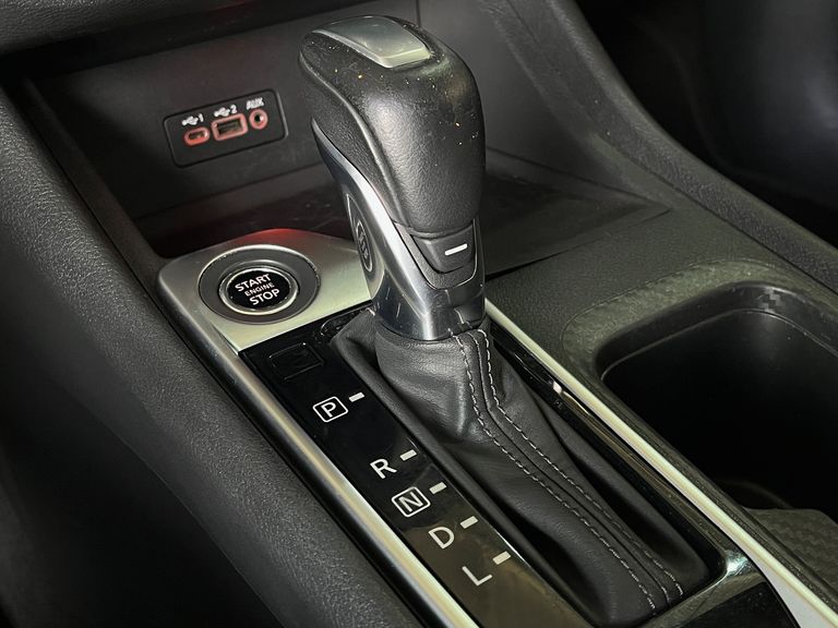 Nissan Sentra Advance 2.0 16V Aut.