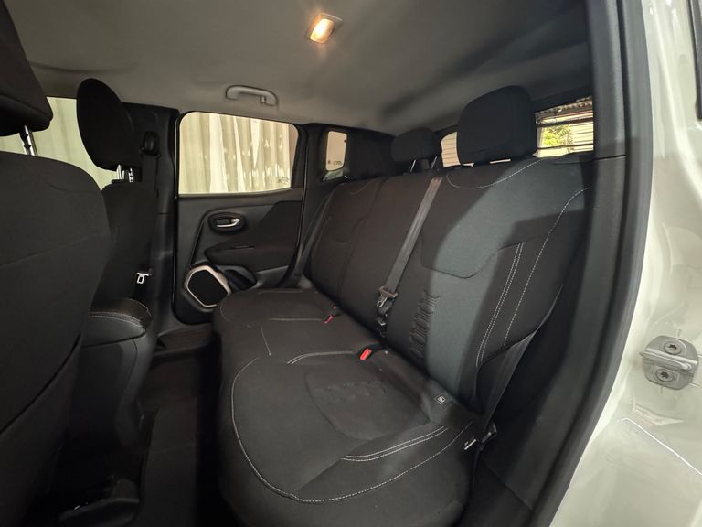 Jeep Renegade Sport 1.8 4x2 Flex 16V Aut.
