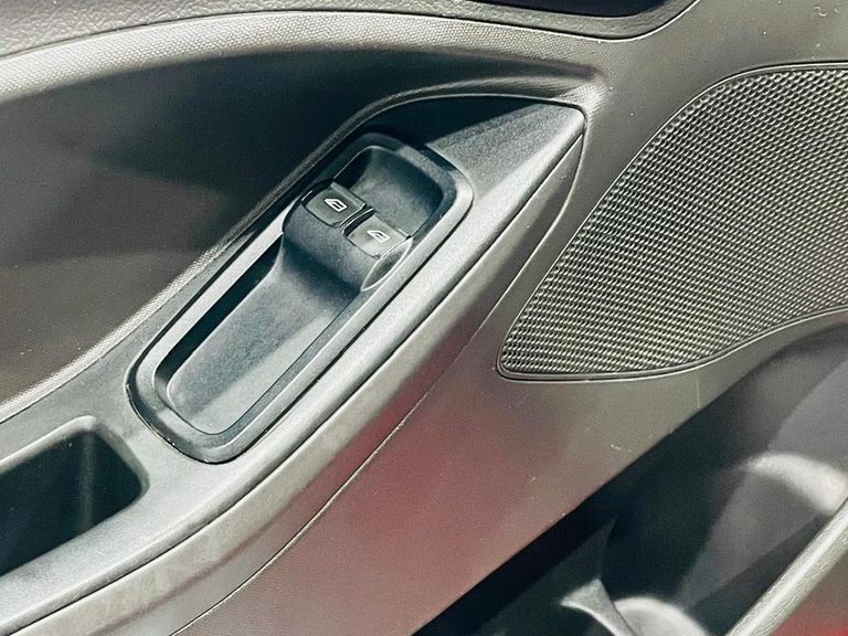 Ford Ka 1.0 SE/SE Plus TiVCT Flex 5p