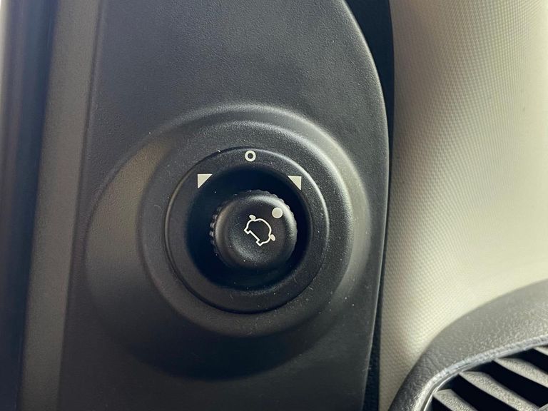 Ford Ka 1.5 Sedan SEL 12V Flex 4p Aut.