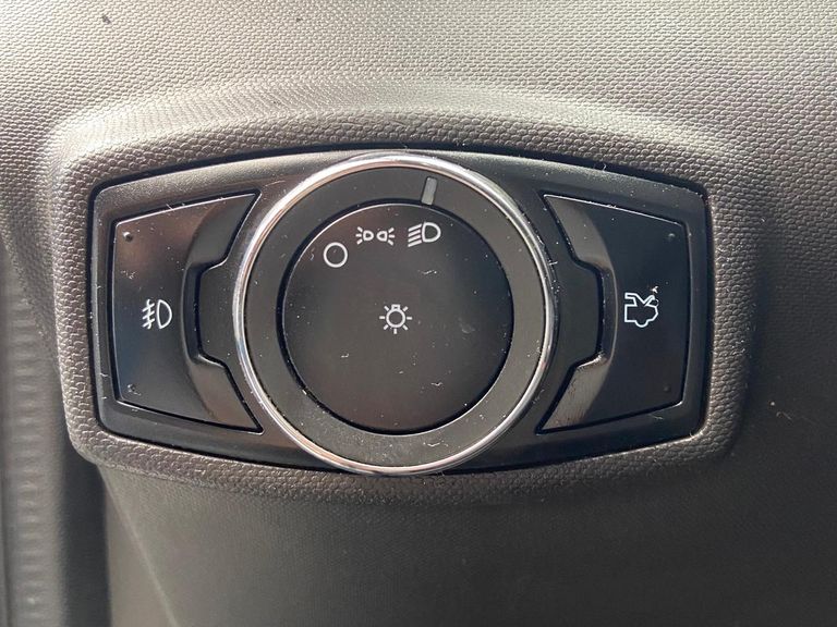 Ford Ka 1.5 Sedan SEL 12V Flex 4p Aut.