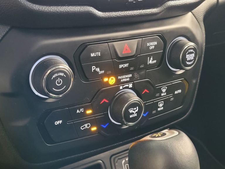 Jeep Renegade Long. T270 1.3 TB 4x2 Flex Aut.