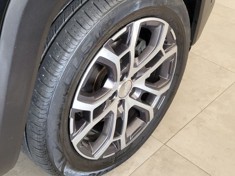 Jeep Renegade Long. T270 1.3 TB 4x2 Flex Aut.