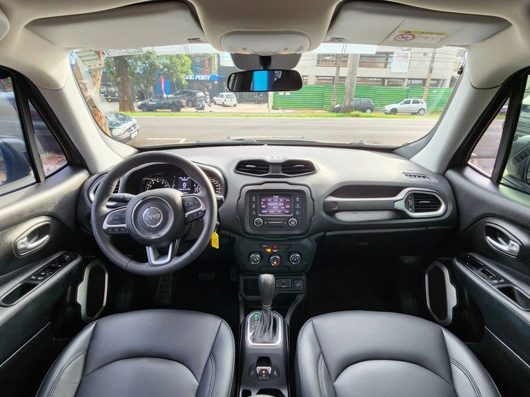 Jeep Renegade Sport 1.8 4x2 Flex 16V Aut.