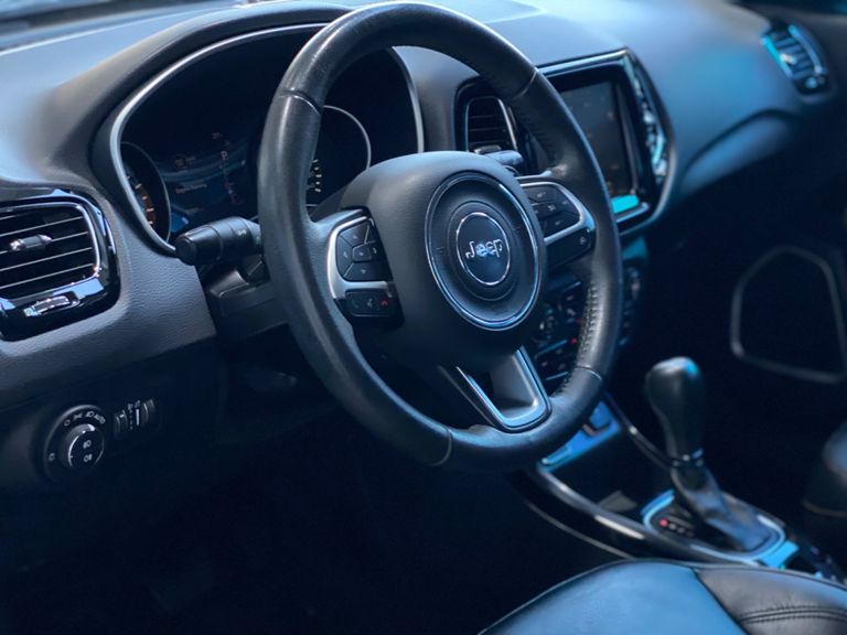 Jeep COMPASS LONGITUDE 2.0 4x2 Flex 16V Aut.