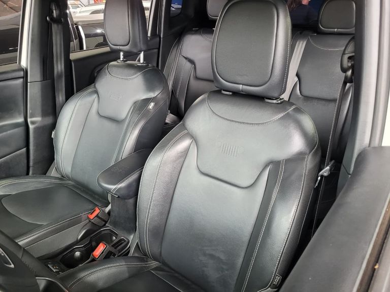 Jeep Renegade S T270 1.3 TB 4x4 Flex Aut.