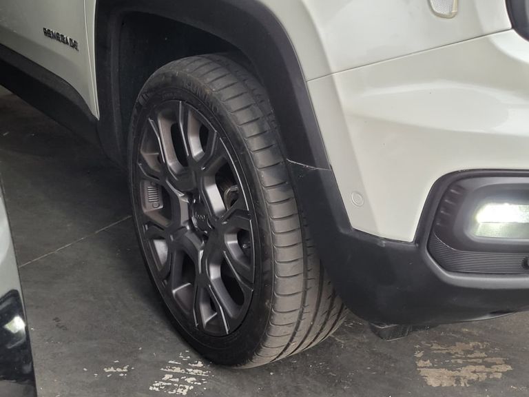 Jeep Renegade S T270 1.3 TB 4x4 Flex Aut.