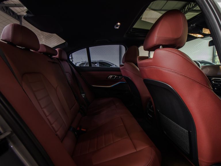 BMW 320iA Modern/Sport TB 2.0/A.Flex/GP 4p