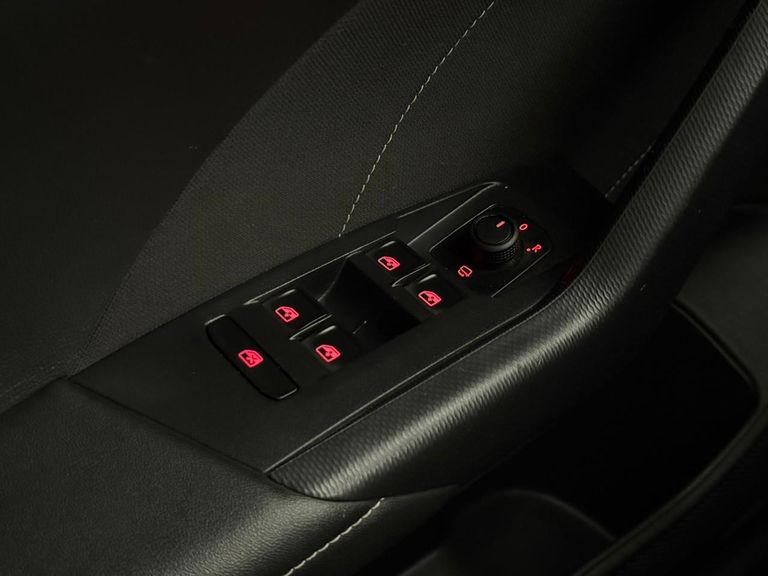 VolksWagen T-Cross Hig. 250 TSI 1.4 Flex 16V 5p Aut