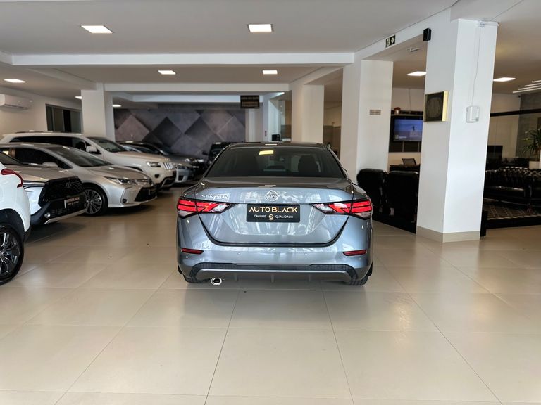 Nissan Sentra Advance 2.0 16V Aut.