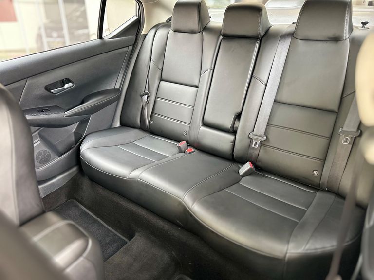 Nissan Sentra Advance 2.0 16V Aut.