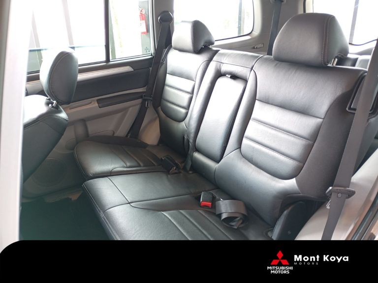 Mitsubishi Pajero HPE Full 3.2 4x4 T.I.Dies. 5p Aut