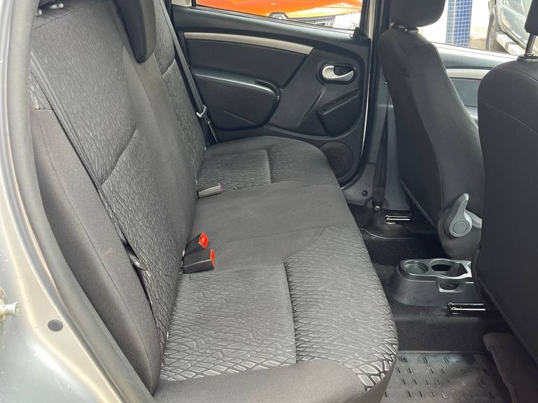 Renault Oroch 16 4x2