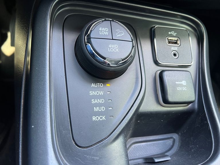 Jeep COMPASS TRAILHAWK 2.0 4x4 Dies. 16V Aut.