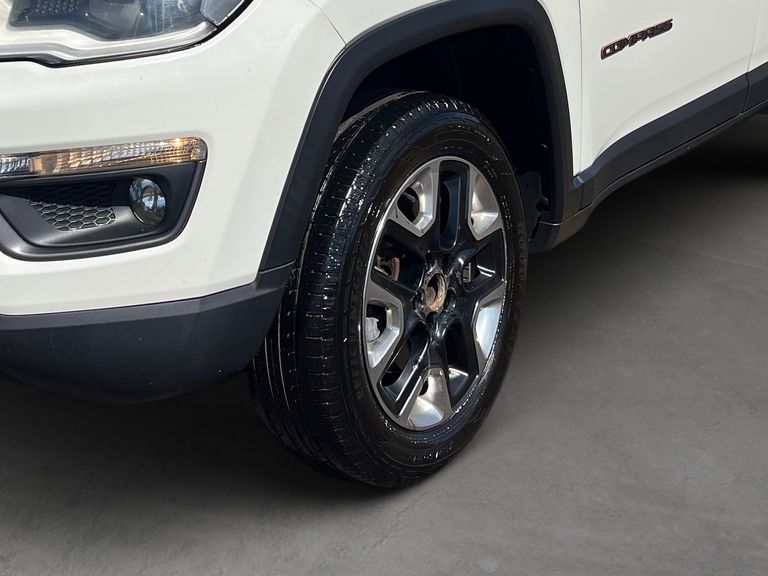 Jeep COMPASS TRAILHAWK 2.0 4x4 Dies. 16V Aut.