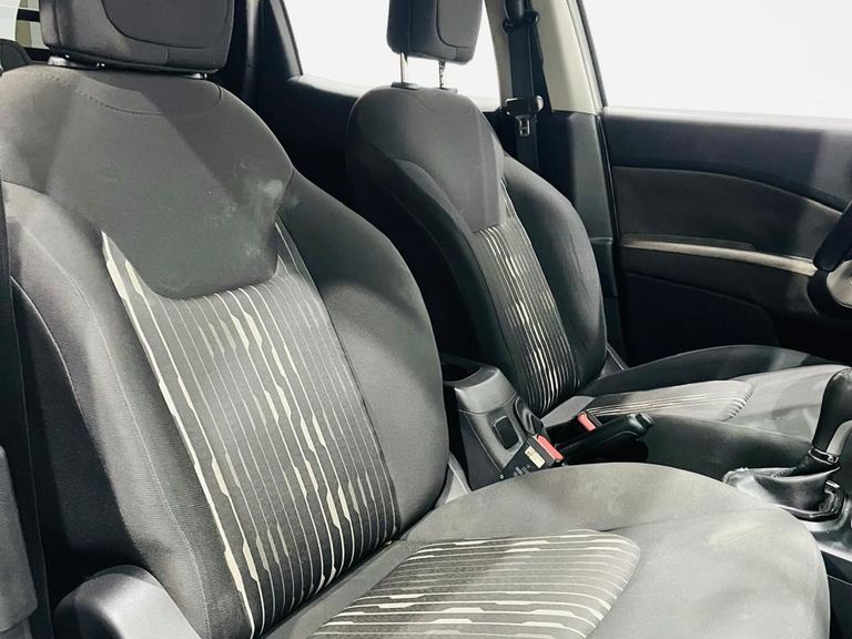 Fiat Toro Freedom 1.8 16V Flex Aut.