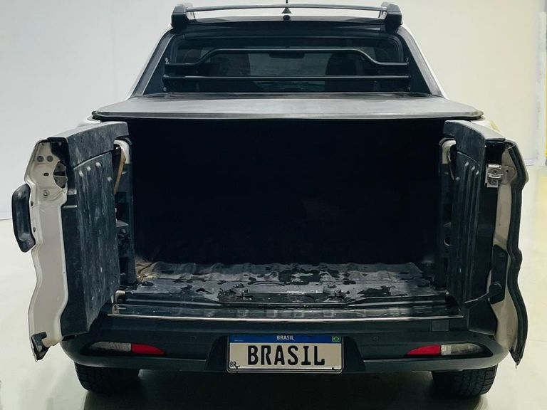 Fiat Toro Freedom 1.8 16V Flex Aut.