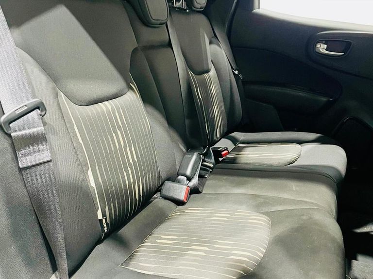 Fiat Toro Freedom 1.8 16V Flex Aut.