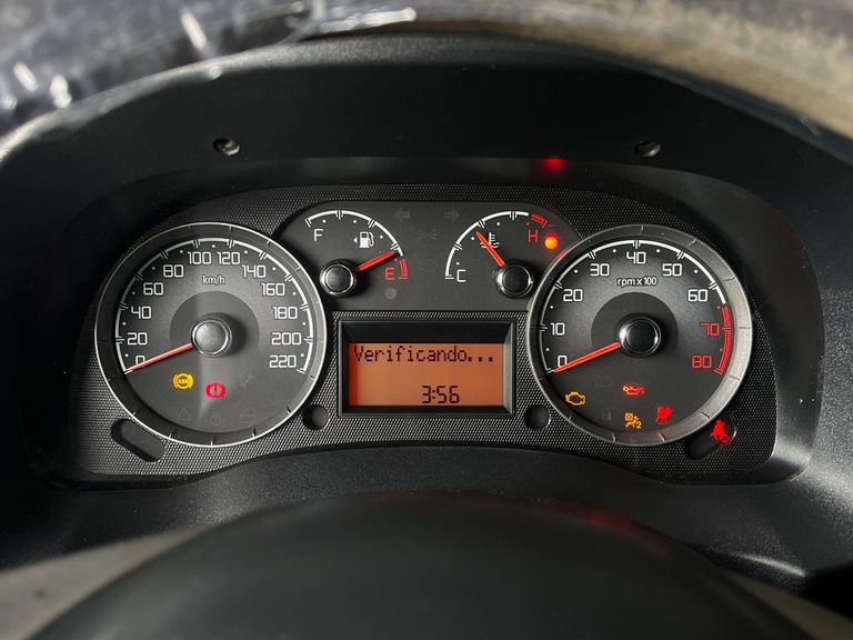 Fiat Doblo ESSENCE 1.8 Flex 16V 5p