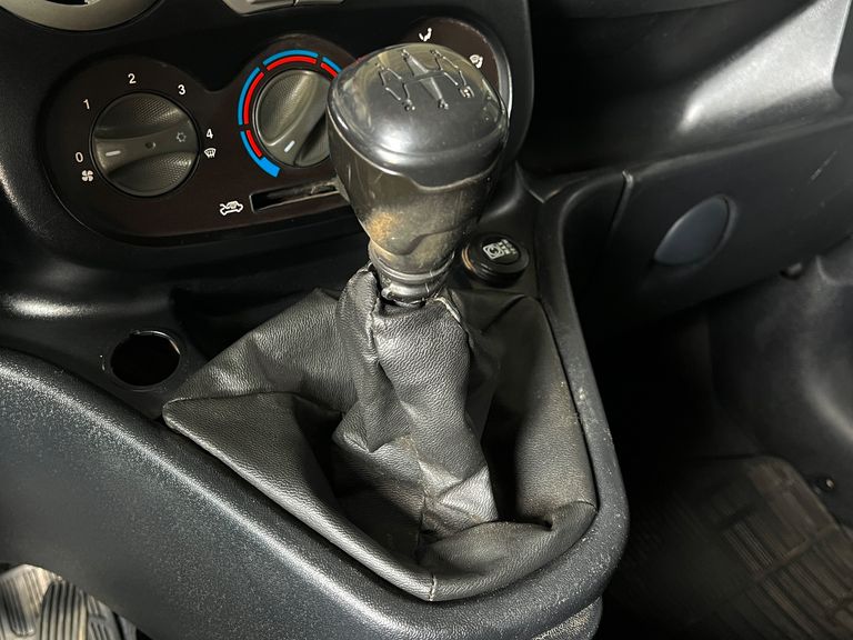 Fiat Doblo ESSENCE 1.8 Flex 16V 5p