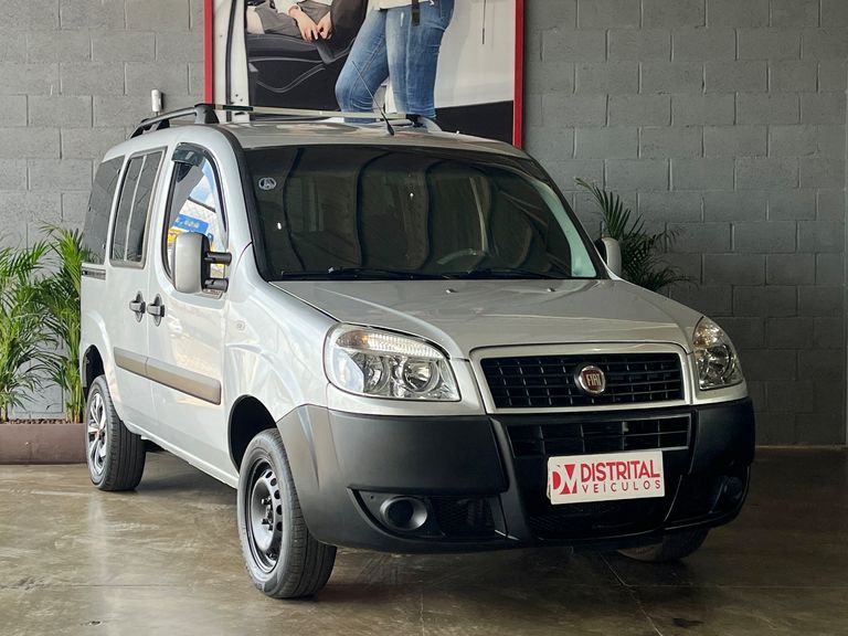 Fiat Doblo ESSENCE 1.8 Flex 16V 5p