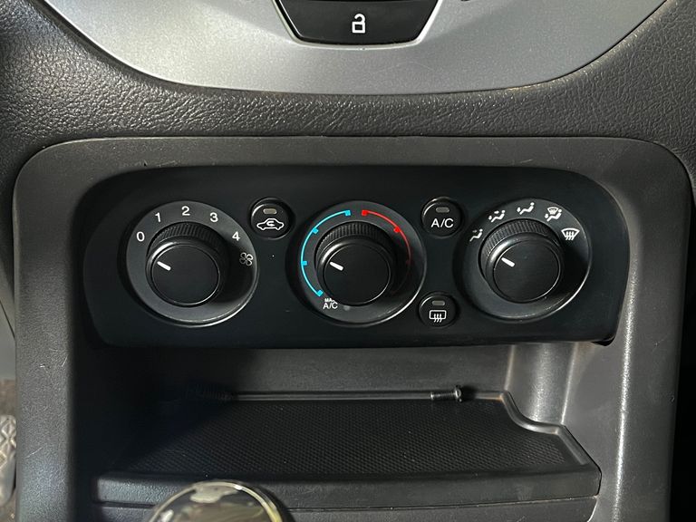 Ford Ka 1.0 SEL TiVCT Flex 5p