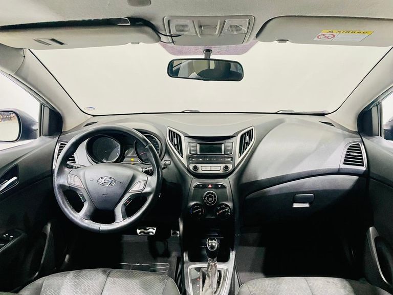 Hyundai HB20X Style 1.6 Flex 16V Aut.