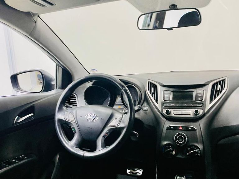 Hyundai HB20X Style 1.6 Flex 16V Aut.