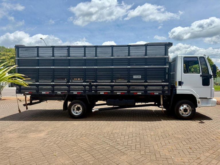 FORD CARGO 815/815 S/815 E Turbo 2p (diesel)
