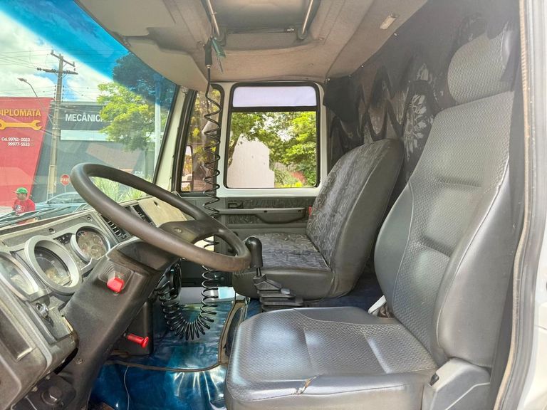 FORD CARGO 815/815 S/815 E Turbo 2p (diesel)