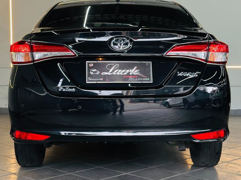 Toyota YARIS XL Live Sedan 1.5 Flex 16V 4p Aut.