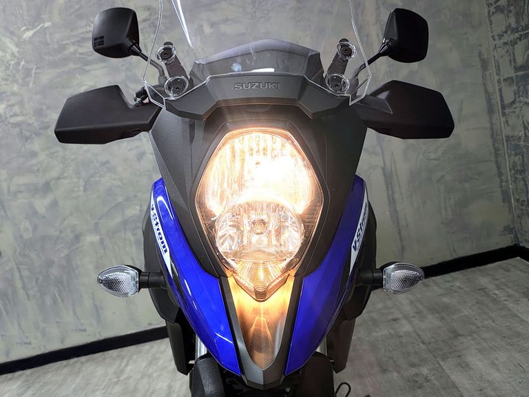 SUZUKI DL 650 XT V-STROM